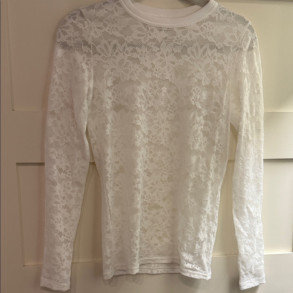 Aerie White Lace Long Sleeve Top